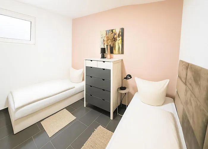 Apartamento Neues Souterrain-apartment In Kurstadt *